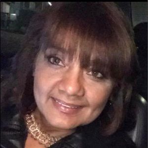 Meet your Posher, Yvette